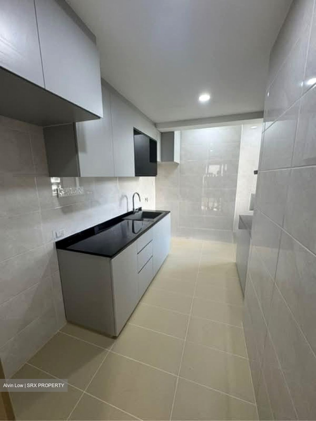 Le Crescendo (D14), Condominium #572136361